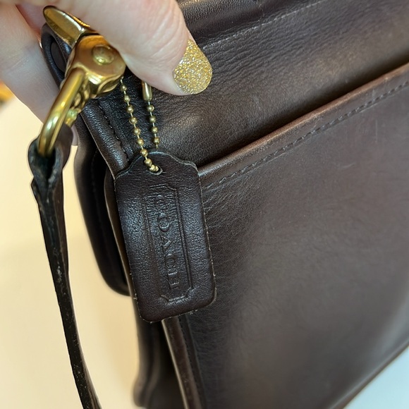 Coach - vintage WILLIS leather crossbody, dark mahogany - Picture 11 of 15